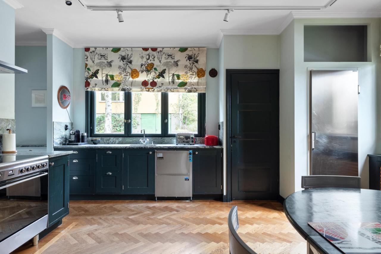 Fantastic 4 Bedroom Home In Bromma With Everything Estocolmo Exterior foto